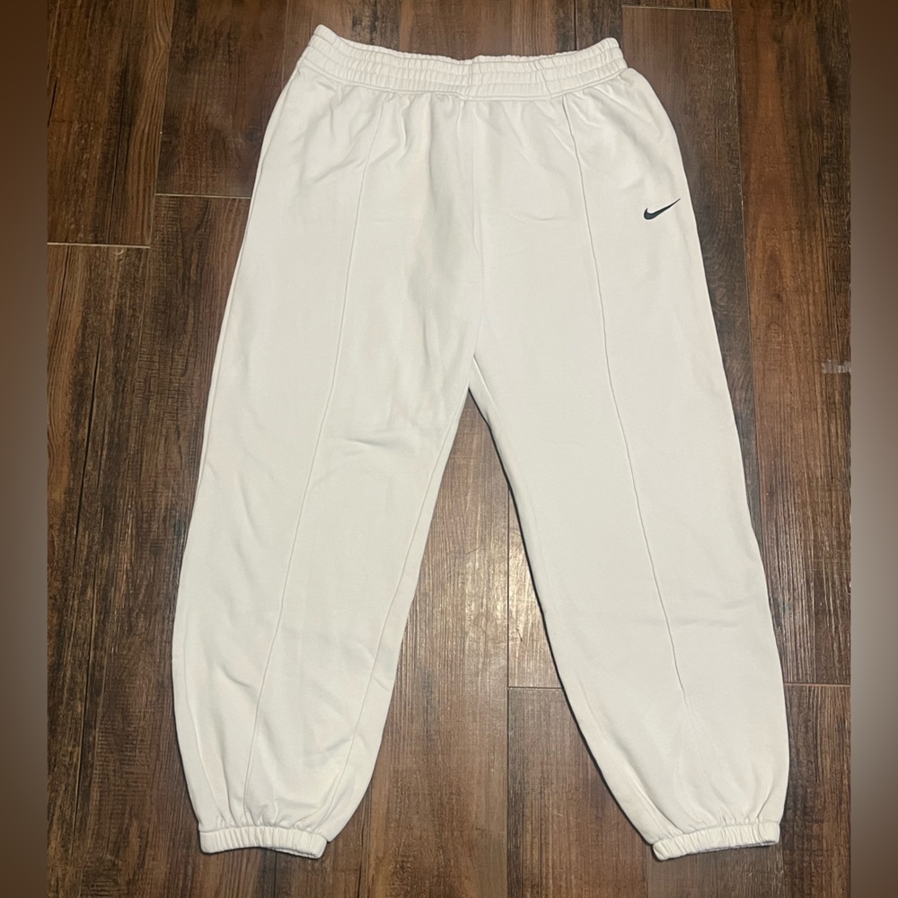 NIKE White Oversized Joggers Large Super Soft